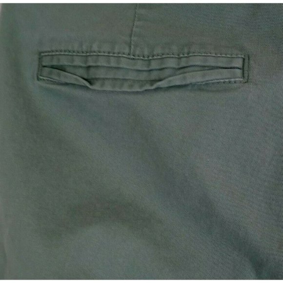 Old Navy Women’s Olive Green Pixie Pants Size 6 - Picture 5 of 9